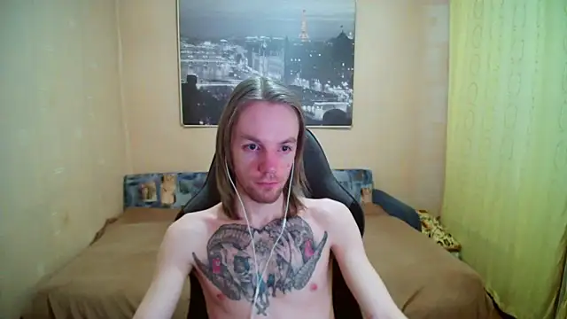 Snapshot of AdamDickens chatting on 19, 10, 2025 AdamDickens online show from 19, 10, 2025