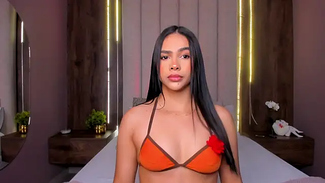 LucySalvatore  online show from 30, 9, 2025