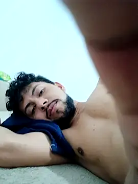 ArturrAlvs online show from 7, 4, 2026