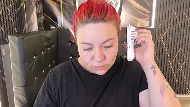 Witch Scarlet online show from 12, 4, 2026