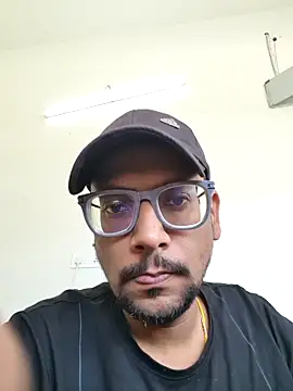 Snapshot of indoreboy1 chatting on 3, 10, 2025 indoreboy1 online show from 3, 10, 2025