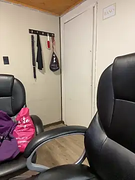 Karen18 boobs online show from 13, 3, 2026