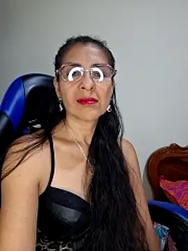 Natasha 50 online show from 17, 3, 2026