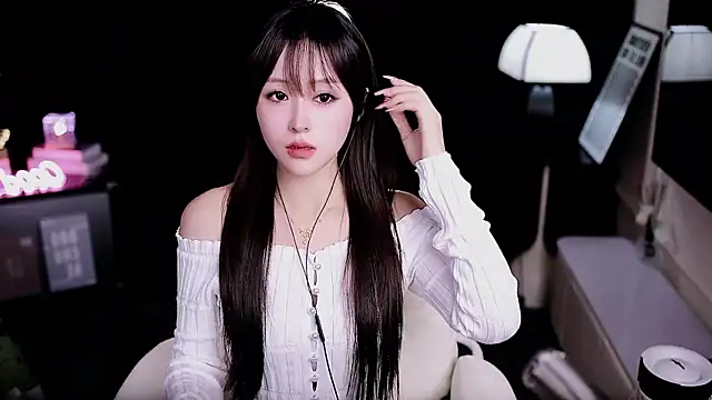 coward by online show from 5, 2, 2026