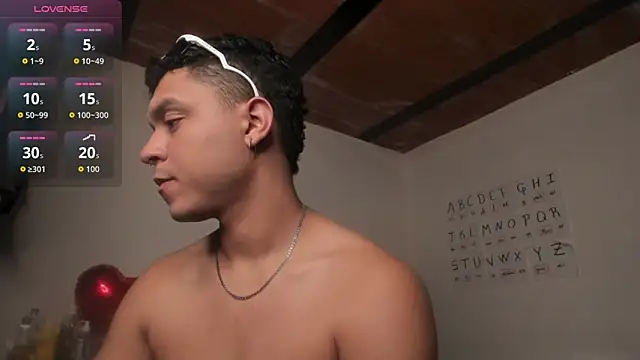 Snapshot of ANGELOGAO chatting on 20, 12, 2025 ANGELOGAO online show from 20, 12, 2025