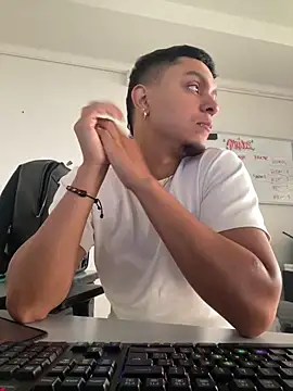 Snapshot of ANGELOGAO chatting on 6, 3, 2026 ANGELOGAO online show from 6, 3, 2026