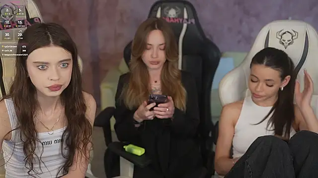 Regina Sweet054 online show from 15, 4, 2026