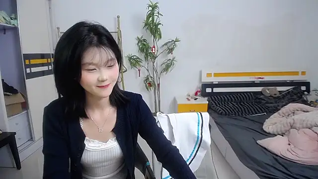 Snapshot of Babygirls523 chatting on 25, 9, 2025 Babygirls523 online show from 25, 9, 2025