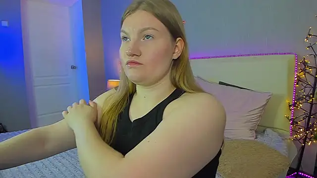 Snapshot of AshleyJoness chatting on 1, 6, 2026 AshleyJoness online show from 1, 6, 2026