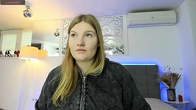 AshleyJoness online show from 27, 10, 2025