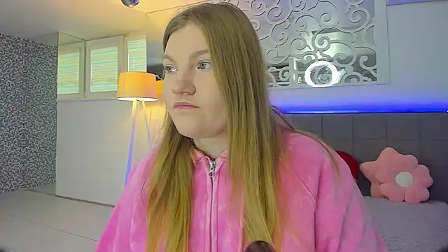 AshleyJoness online show from 18, 2, 2026