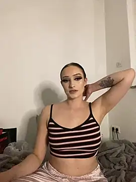 Tijara-im-Pyjama online show from 18, 11, 2025