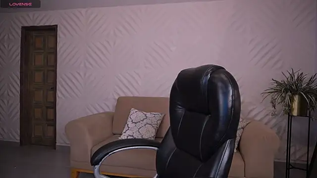 LiamCarterX online show from 16, 12, 2025