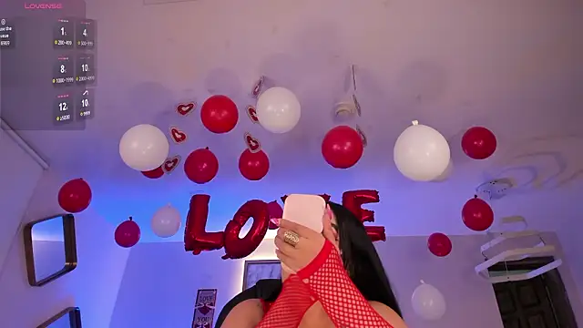 LeahLombardi  online show from 17, 2, 2026