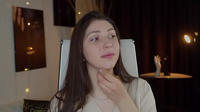 Mary Miiller online show from 17, 3, 2026