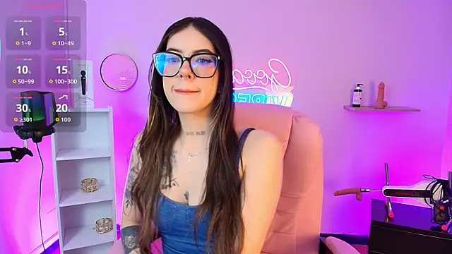 Alice Vixen online show from 16, 10, 2025