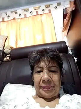 OliviaMorris1 online show from 18, 11, 2025