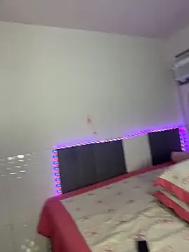 sophiemonroevip online show from 14, 4, 2026