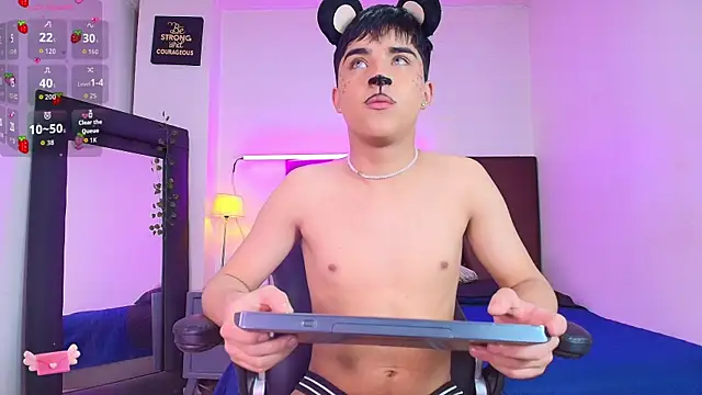 Lucass love online show from 13, 11, 2025