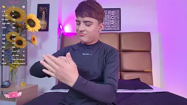 Lucass love online show from 14, 2, 2026