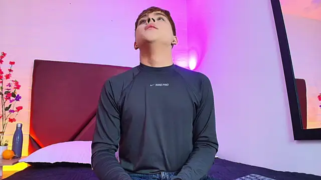 Lucass love online show from 13, 3, 2026