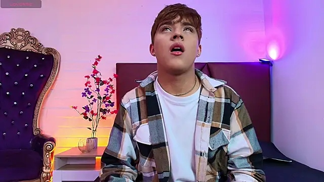 Lucass love online show from 30, 3, 2026