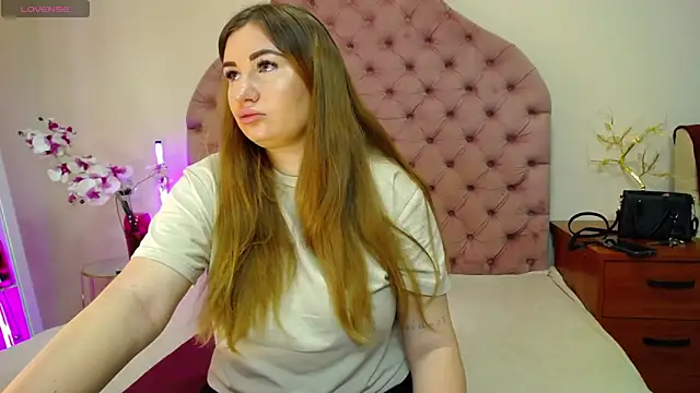 Snapshot of _Agata_ chatting on 10, 5, 2026 Agata online show from 10, 5, 2026