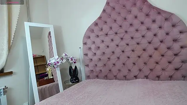  Agata  online show from 8, 11, 2025