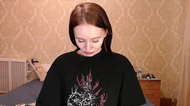 Snapshot of Kitkaat00 chatting on 15, 11, 2025 Kitkaat00 online show from 15, 11, 2025