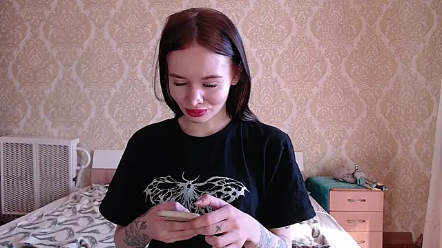 Snapshot of Kitkaat00 chatting on 18, 10, 2025 Kitkaat00 online show from 18, 10, 2025