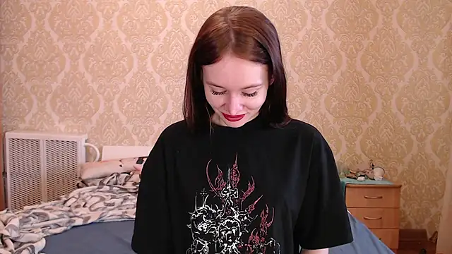 Snapshot of Kitkaat00 chatting on 3, 11, 2025 Kitkaat00 online show from 3, 11, 2025