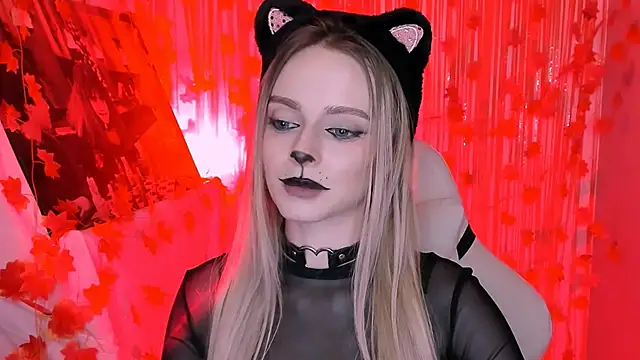 JuliaBrewwer online show from 31, 10, 2025