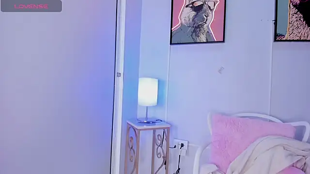 dulce fiore07 online show from 7, 3, 2026