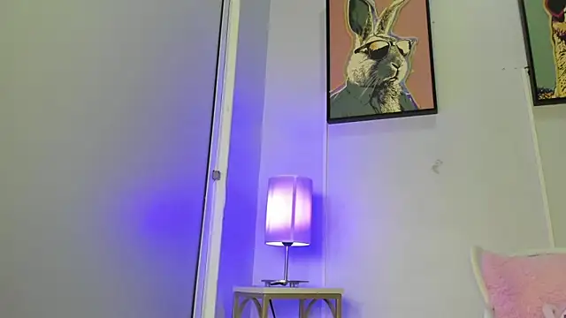 dulce fiore07 online show from 13, 4, 2026