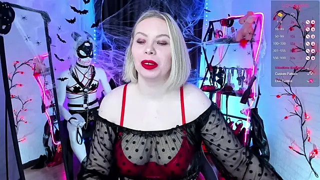 Snapshot of Anna_Maxwell chatting on 26, 10, 2025 Anna Maxwell online show from 26, 10, 2025