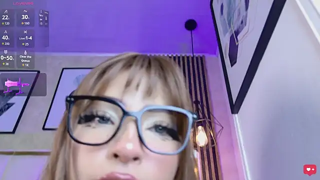 janetteJones  online show from 22, 4, 2026