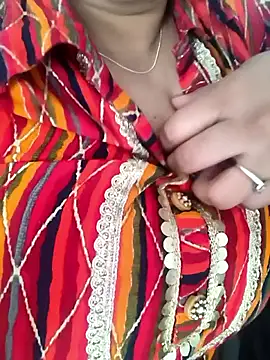 MISS RIYA14 online show from 18, 1, 2026