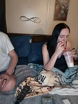 Shy Naughty Girl online show from 3, 4, 2026