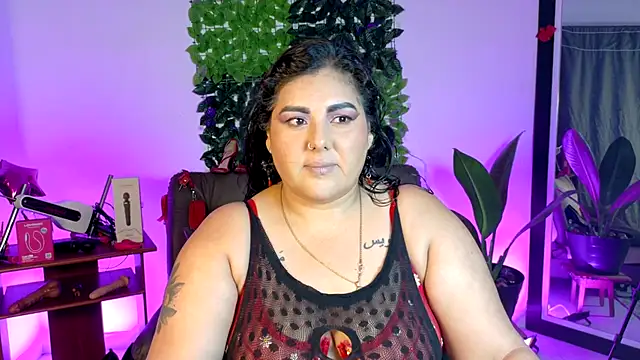Snapshot of AndreaKinky chatting on 2, 6, 2026 AndreaKinky online show from 2, 6, 2026