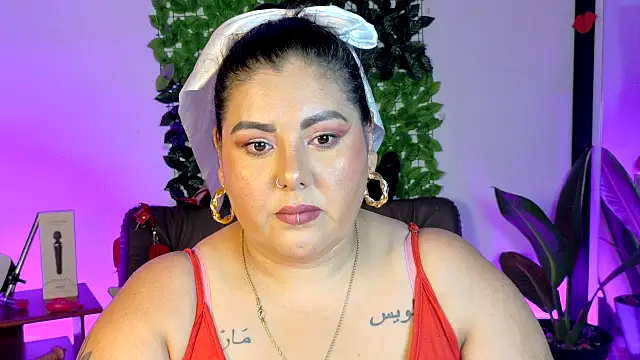 Snapshot of AndreaKinky chatting on 8, 6, 2026 AndreaKinky online show from 8, 6, 2026