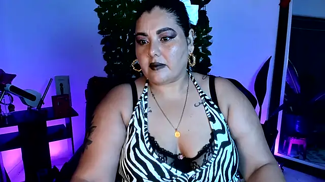 Snapshot of AndreaKinky chatting on 23, 6, 2026 AndreaKinky online show from 23, 6, 2026