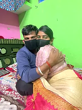 SEXY-SIMI-BHABI online show from 10, 11, 2025