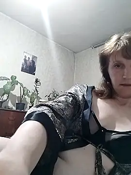 Flower2931 online show from 30, 4, 2026