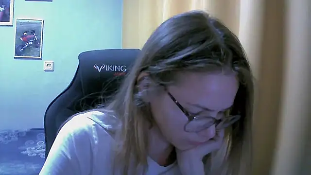 Snapshot of SEA_Dream chatting on 6, 10, 2025 SEA Dream online show from 6, 10, 2025