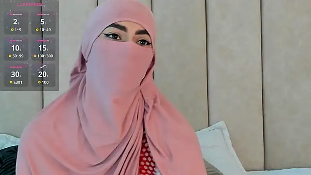  Zahiira  online show from 26, 11, 2025