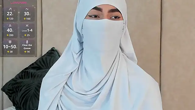  Zahiira  online show from 18, 11, 2025