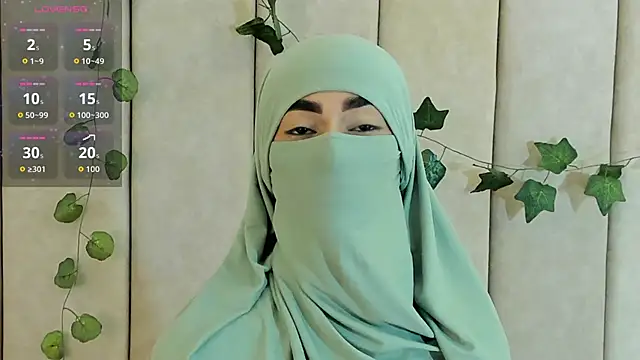  Zahiira  online show from 8, 10, 2025