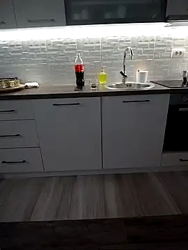 BigAssMom  online show from 6, 3, 2026