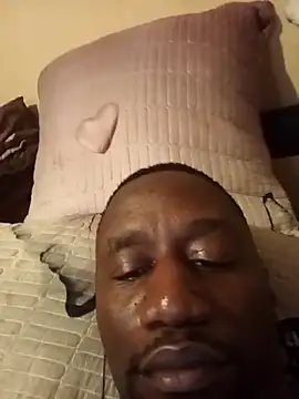 Snapshot of Thasdwn23 chatting on 4, 11, 2025 Thasdwn23 online show from 4, 11, 2025