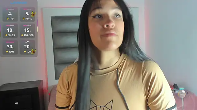 Snapshot of Andrea_brunnette chatting on 3, 10, 2025 Andrea brunnette online show from 3, 10, 2025